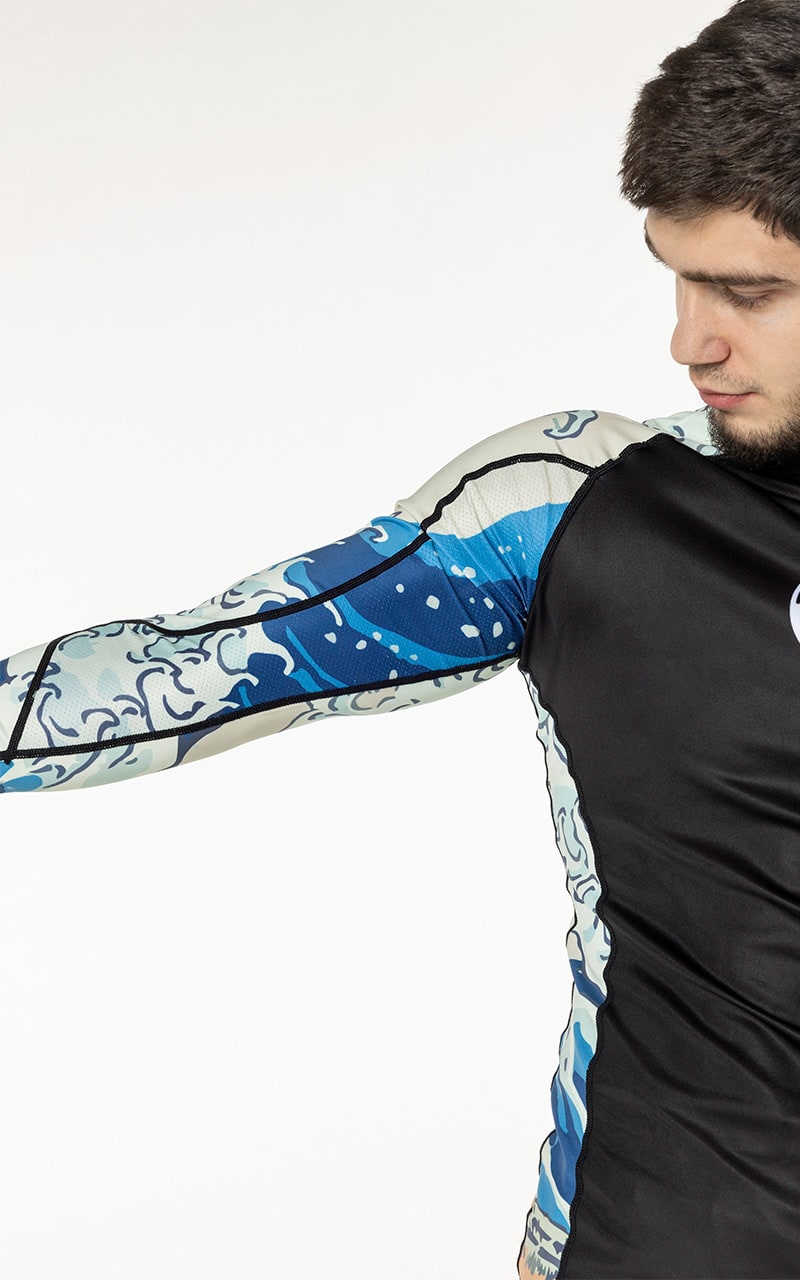 RASHGUARD TOKAIDO TSUNAMI